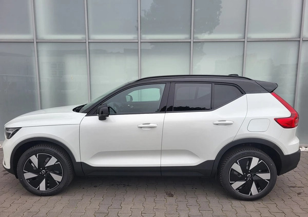 Volvo XC 40 cena 297350 przebieg: 10, rok produkcji 2023 z Sierpc małe 254